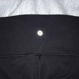 lululemon cropped leggings